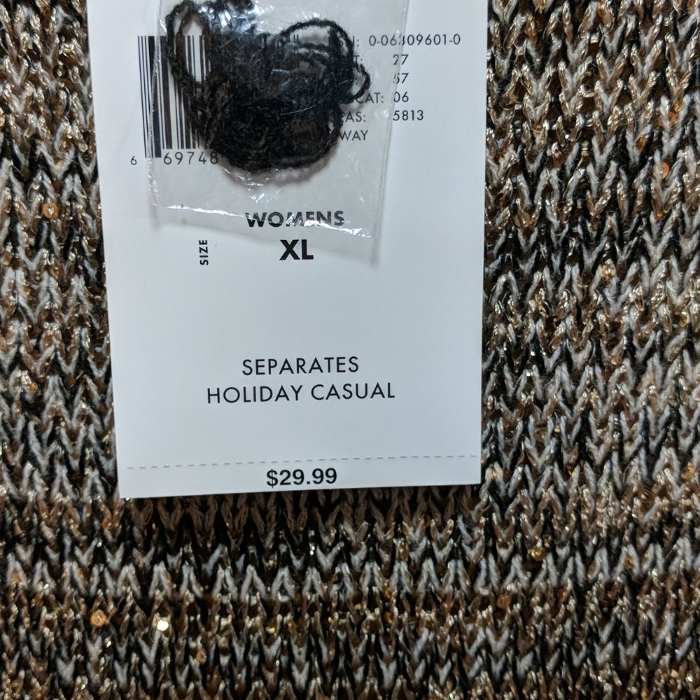 Cover up - Picture 2 of 2